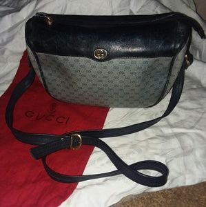 Not for sale:SOLDGUCCI NAVY BLUE CROSSBODY BAG
